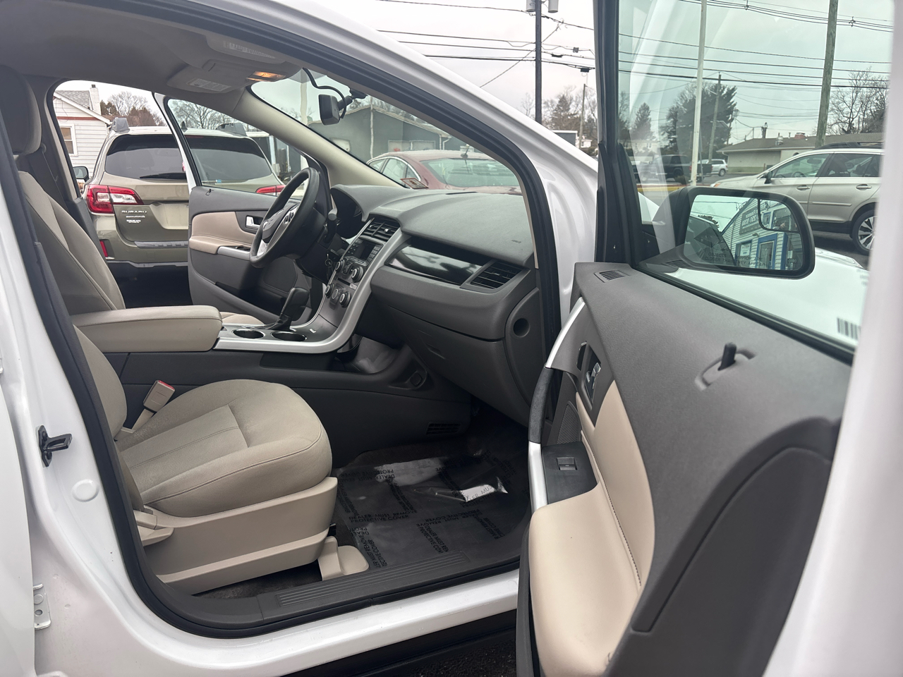 Ford Edge 4dr SE FWD 2014