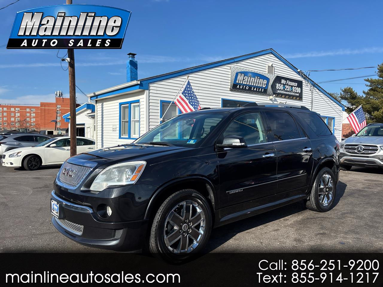 2012 GMC Acadia Denali's photo