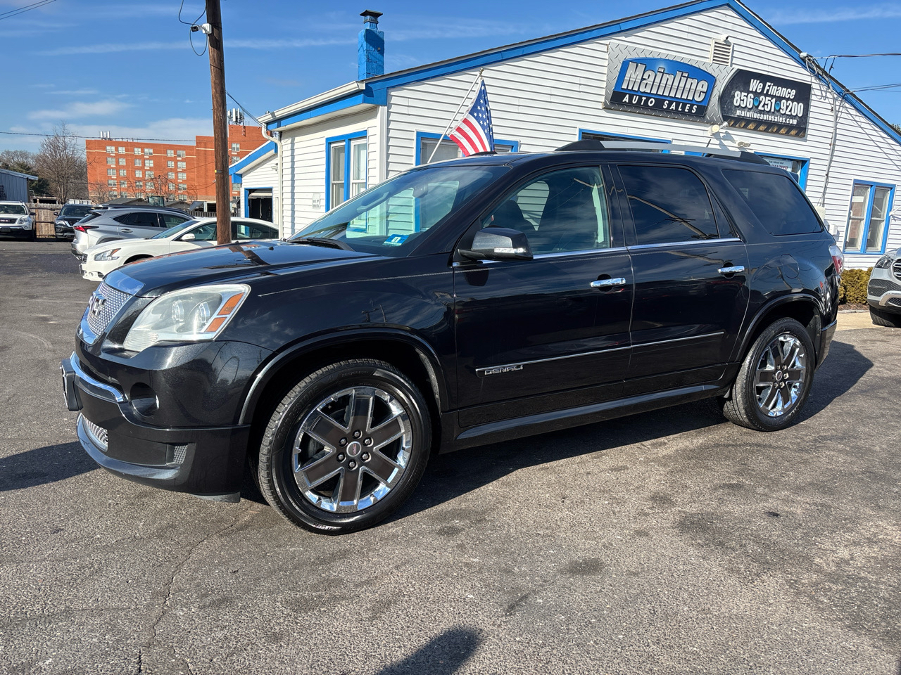 GMC Acadia FWD 4dr Denali 2012