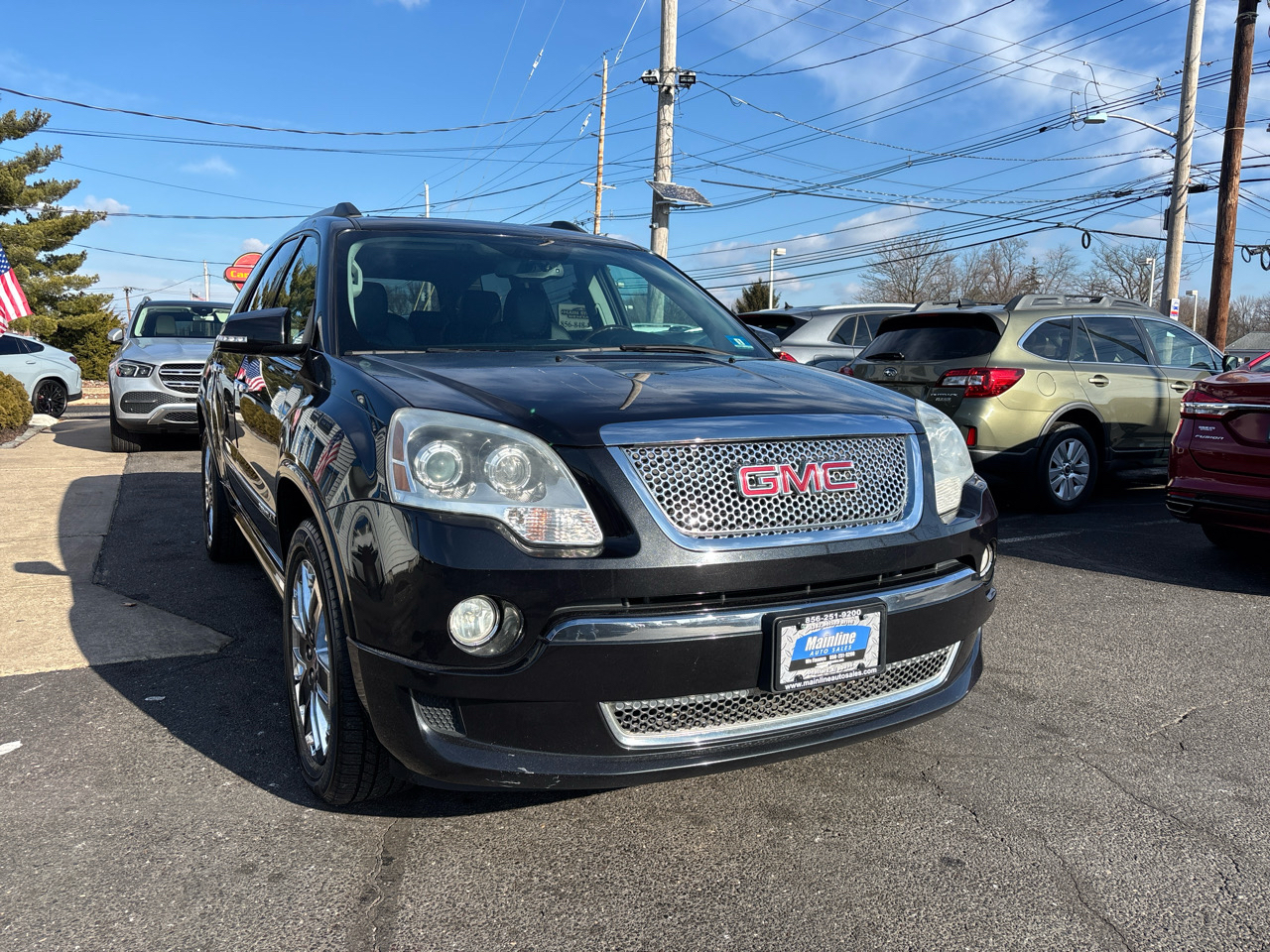 GMC Acadia FWD 4dr Denali 2012