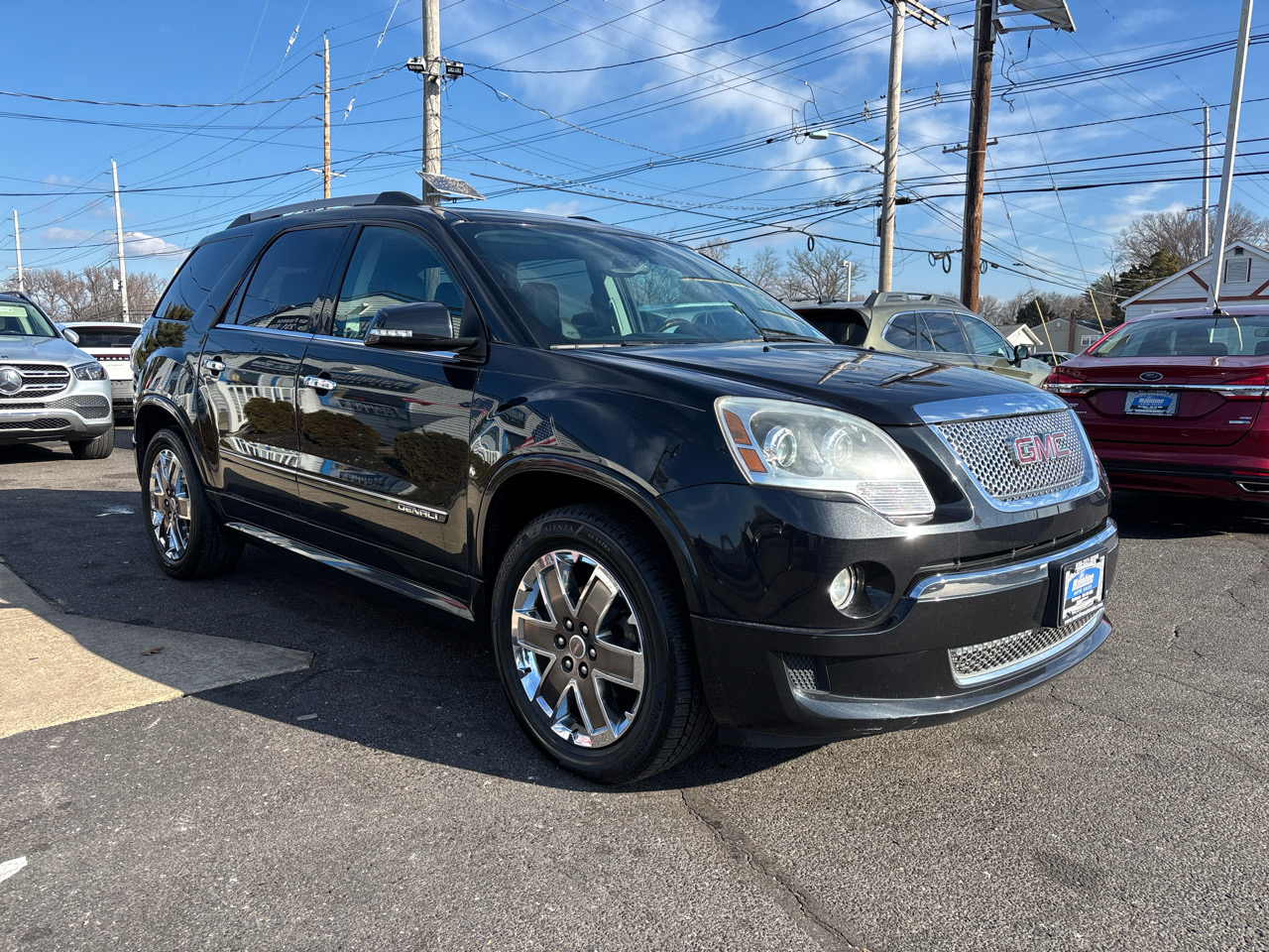 GMC Acadia FWD 4dr Denali 2012