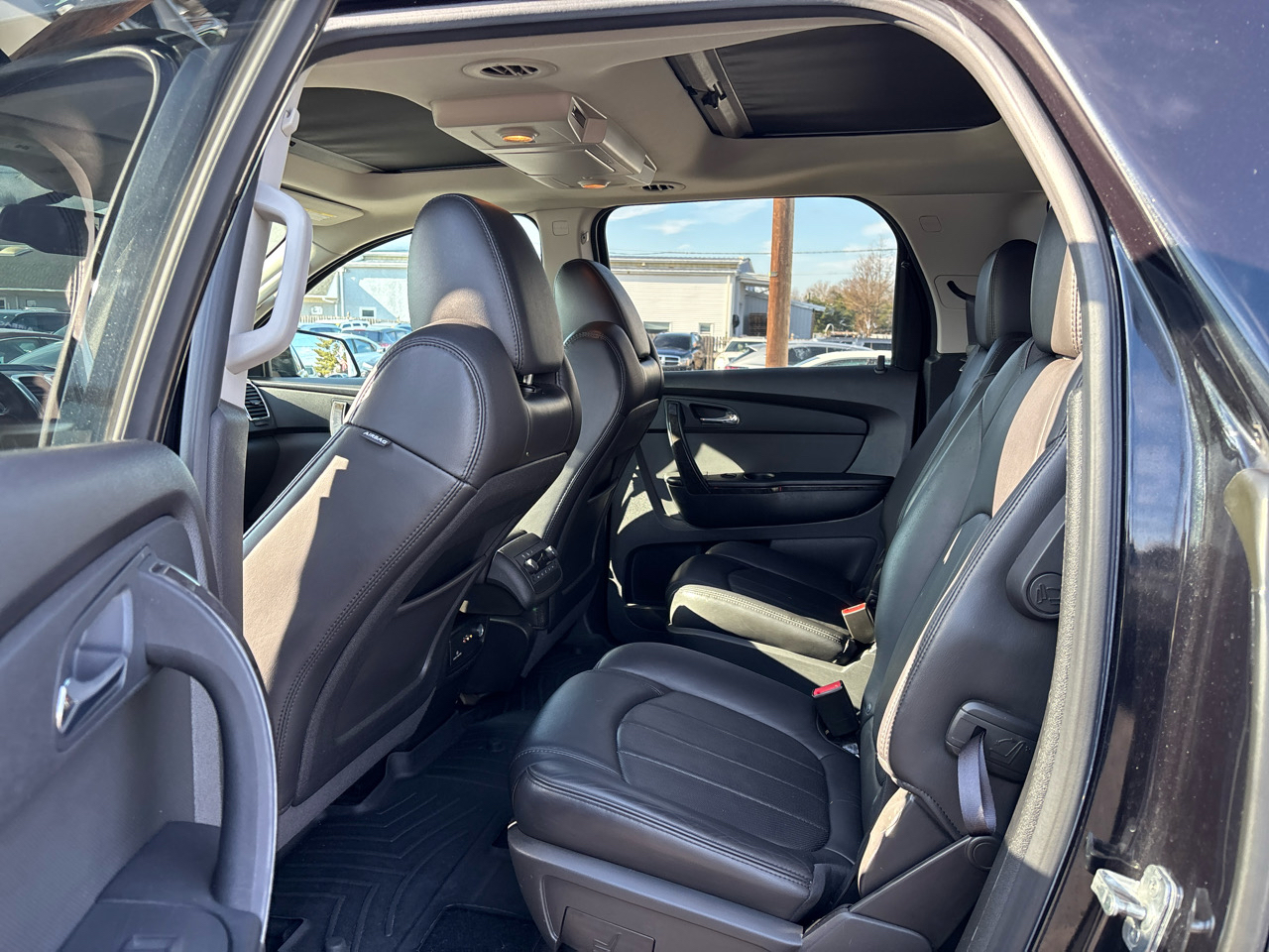 GMC Acadia FWD 4dr Denali 2012