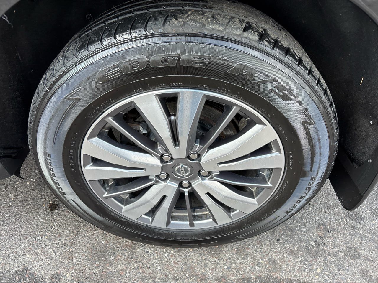 Nissan Pathfinder 4x4 S 2019