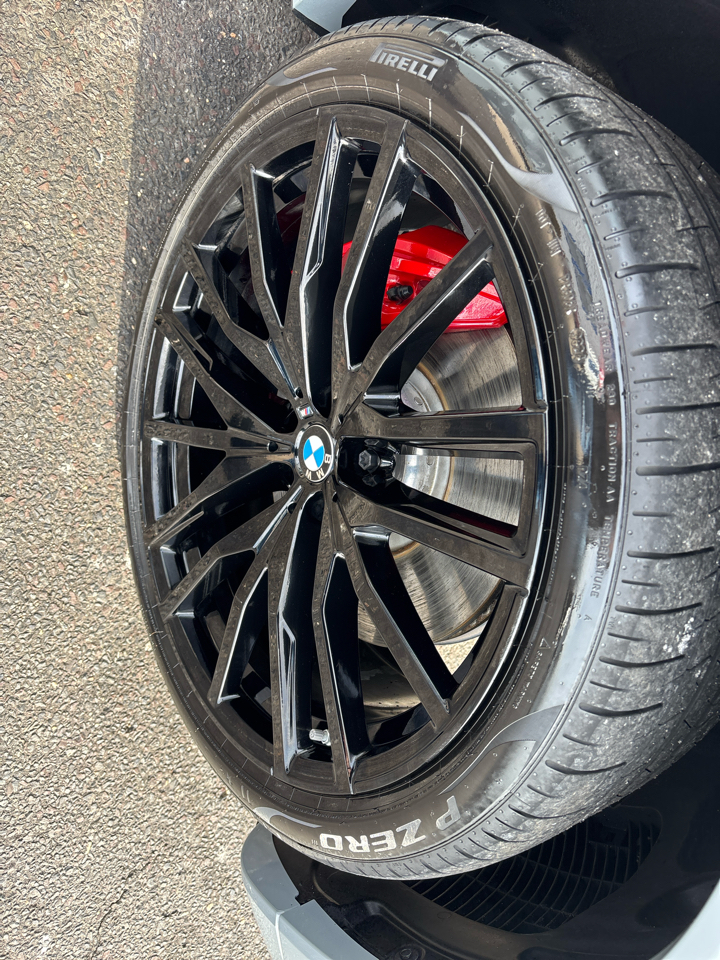 BMW X6 M60i Sports Activity Coupe 2025