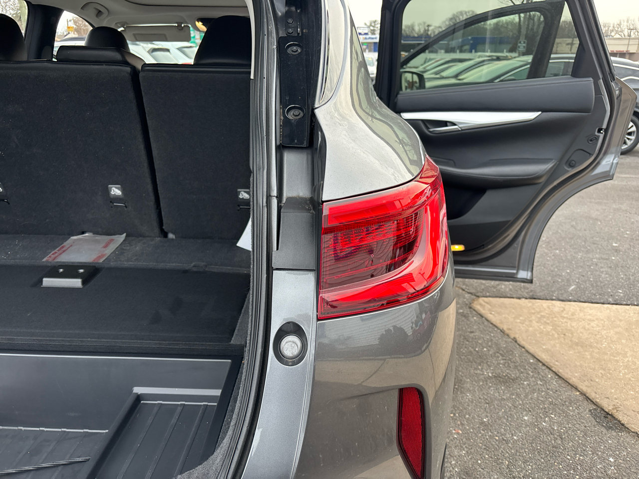 Infiniti QX50 LUXE AWD 2021