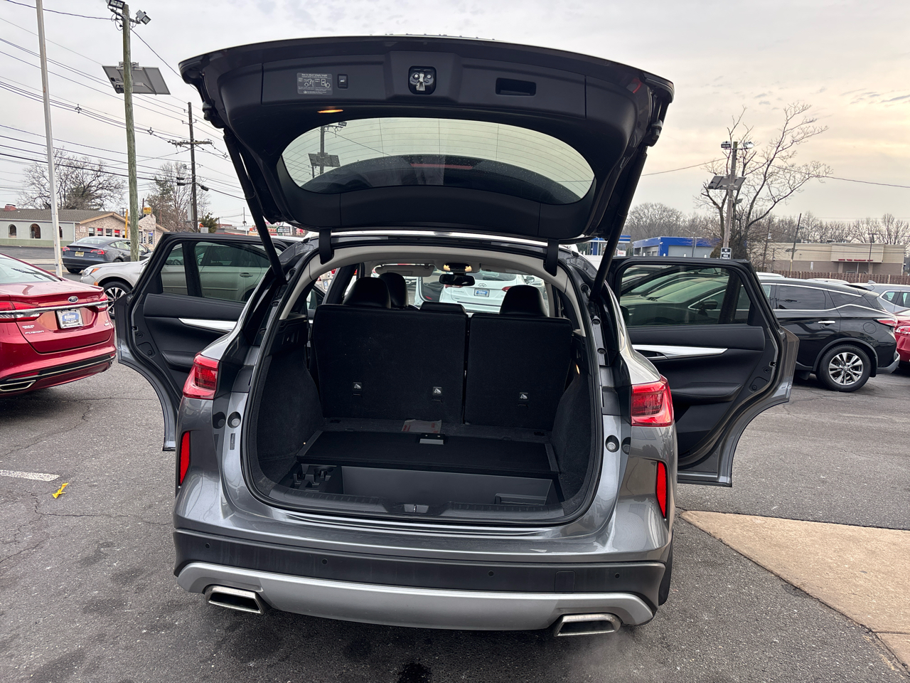 Infiniti QX50 LUXE AWD 2021