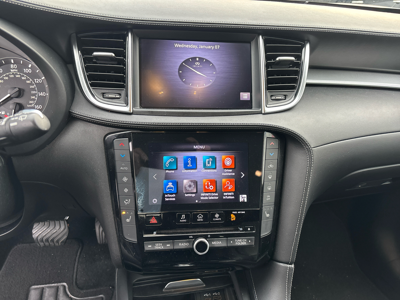 Infiniti QX50 LUXE AWD 2021