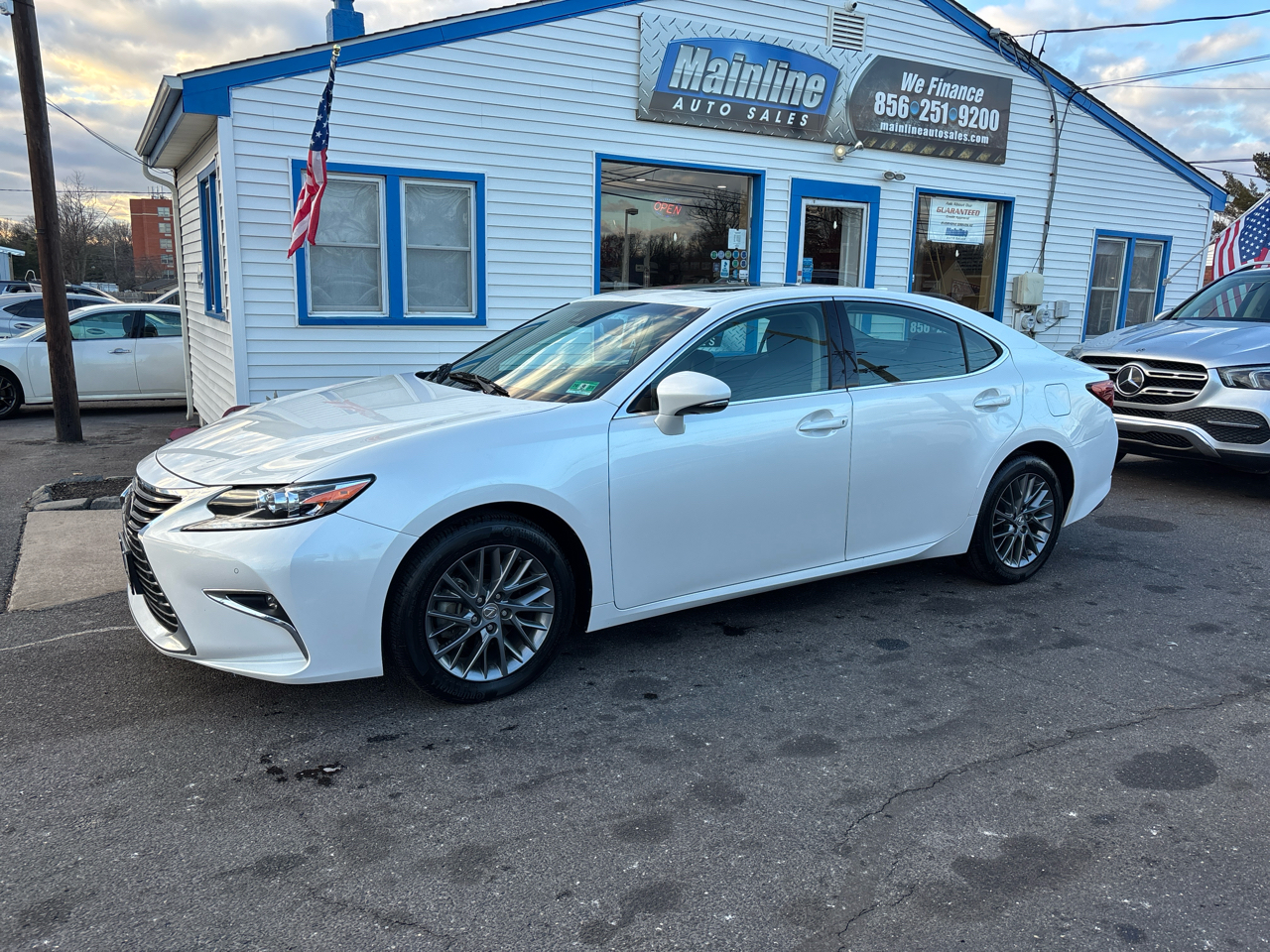 Lexus ES ES 350 FWD 2018