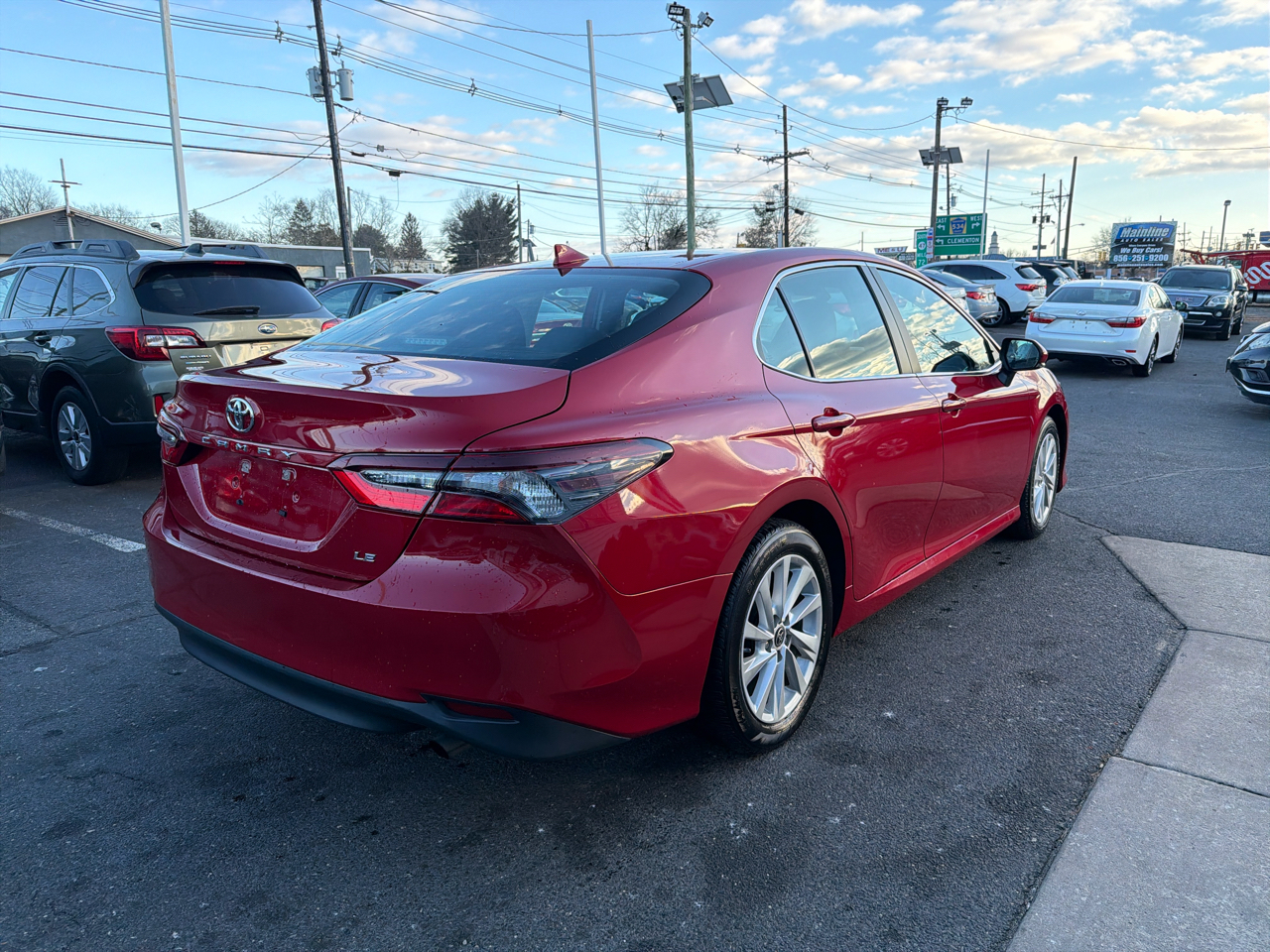 Toyota Camry LE Auto (Natl) 2024