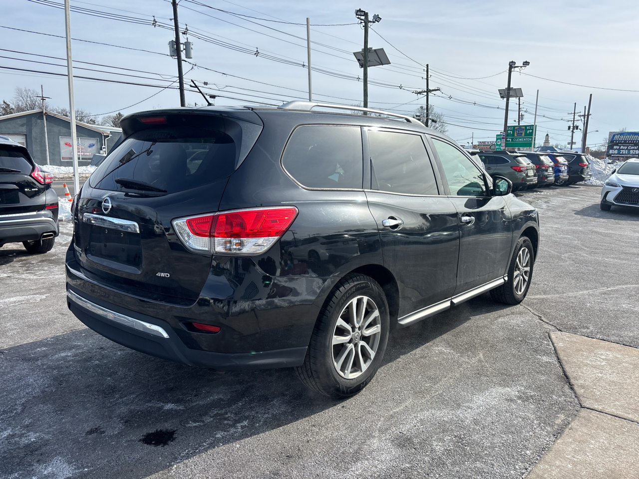 Nissan Pathfinder 4WD 4dr S 2015