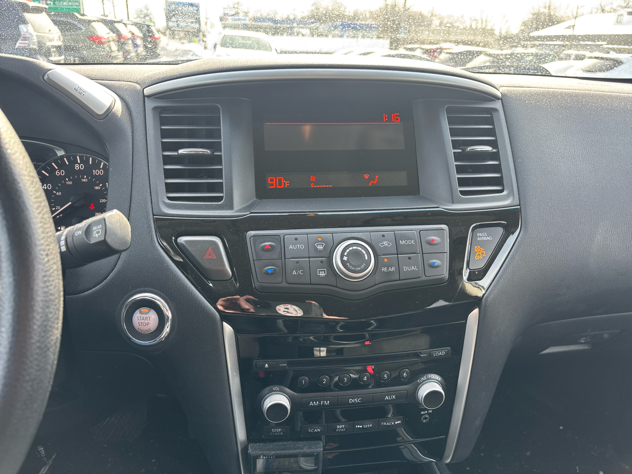 Nissan Pathfinder 4WD 4dr S 2015