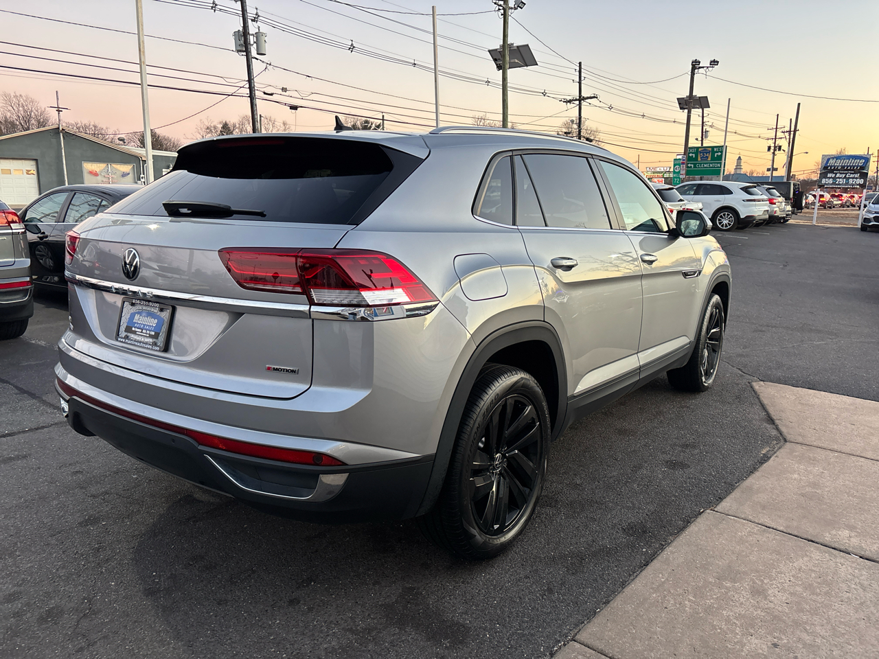 Volkswagen Atlas Cross Sport 2.0T SE w/Technology 4MOTION 2021