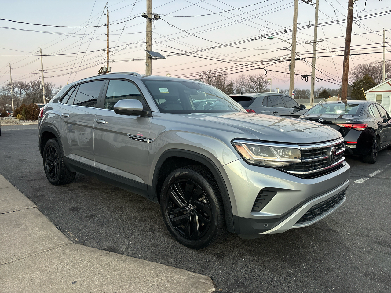 Volkswagen Atlas Cross Sport 2.0T SE w/Technology 4MOTION 2021