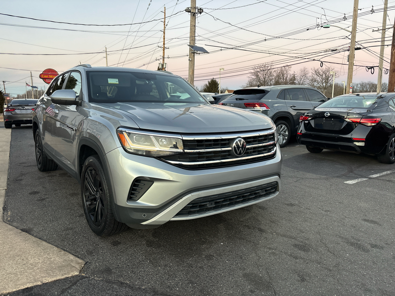Volkswagen Atlas Cross Sport 2.0T SE w/Technology 4MOTION 2021