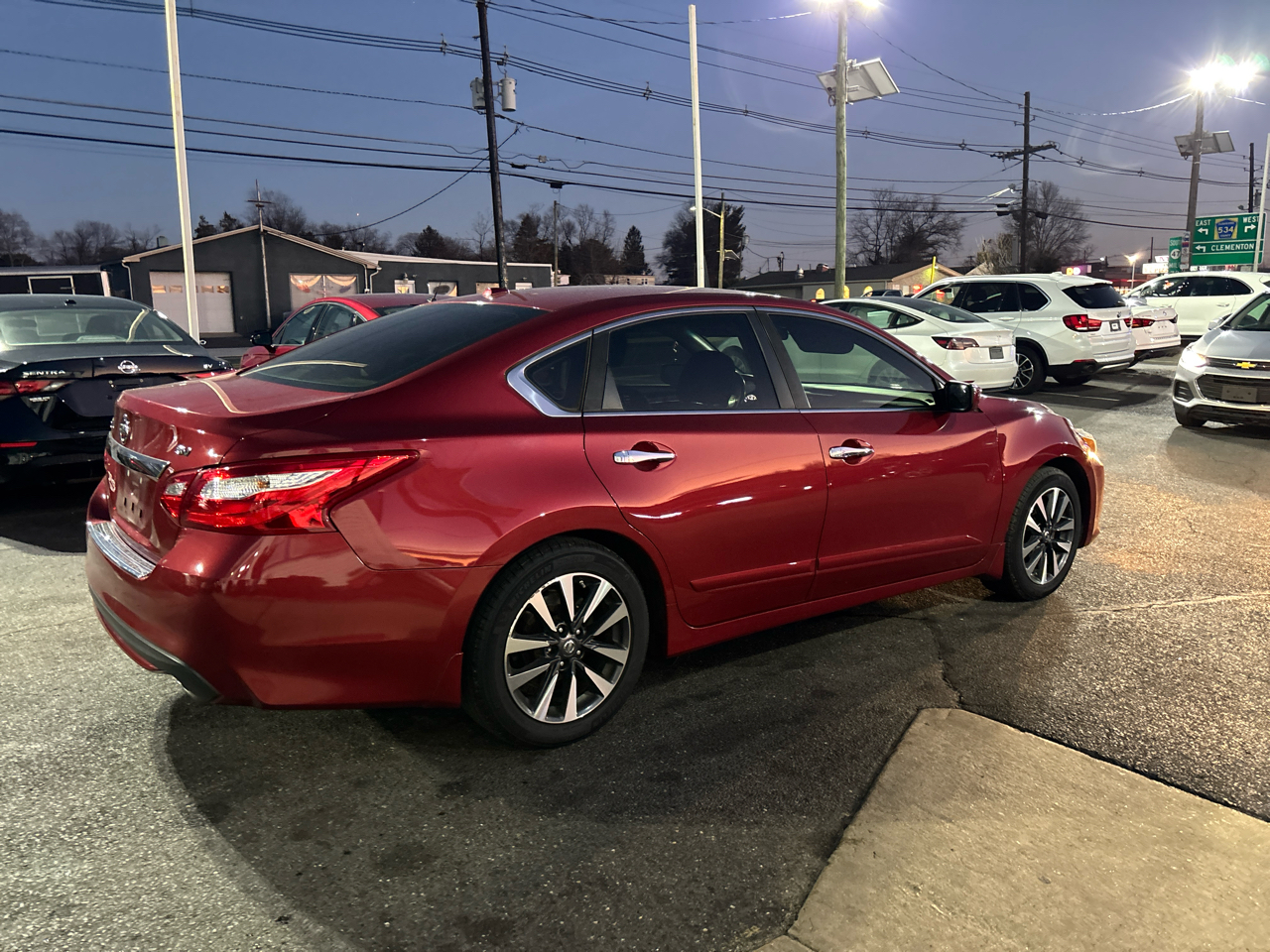 Nissan Altima 4dr Sdn I4 2.5 SV 2016