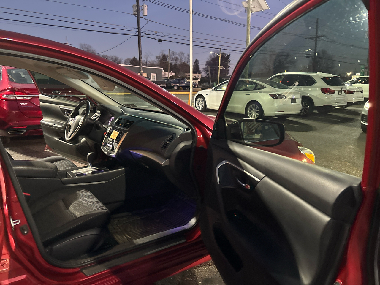 Nissan Altima 4dr Sdn I4 2.5 SV 2016