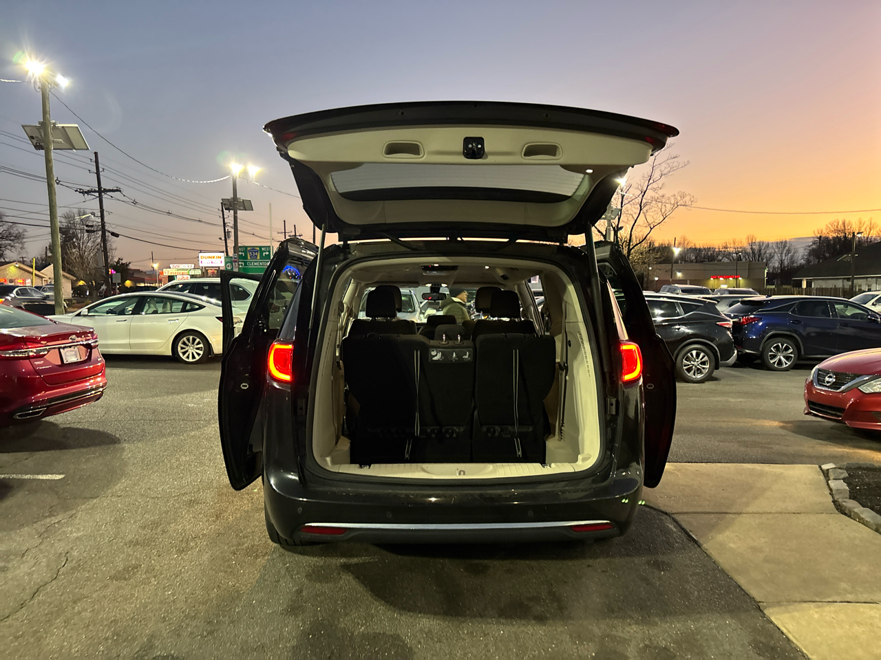 Chrysler Pacifica Touring Plus FWD 2018