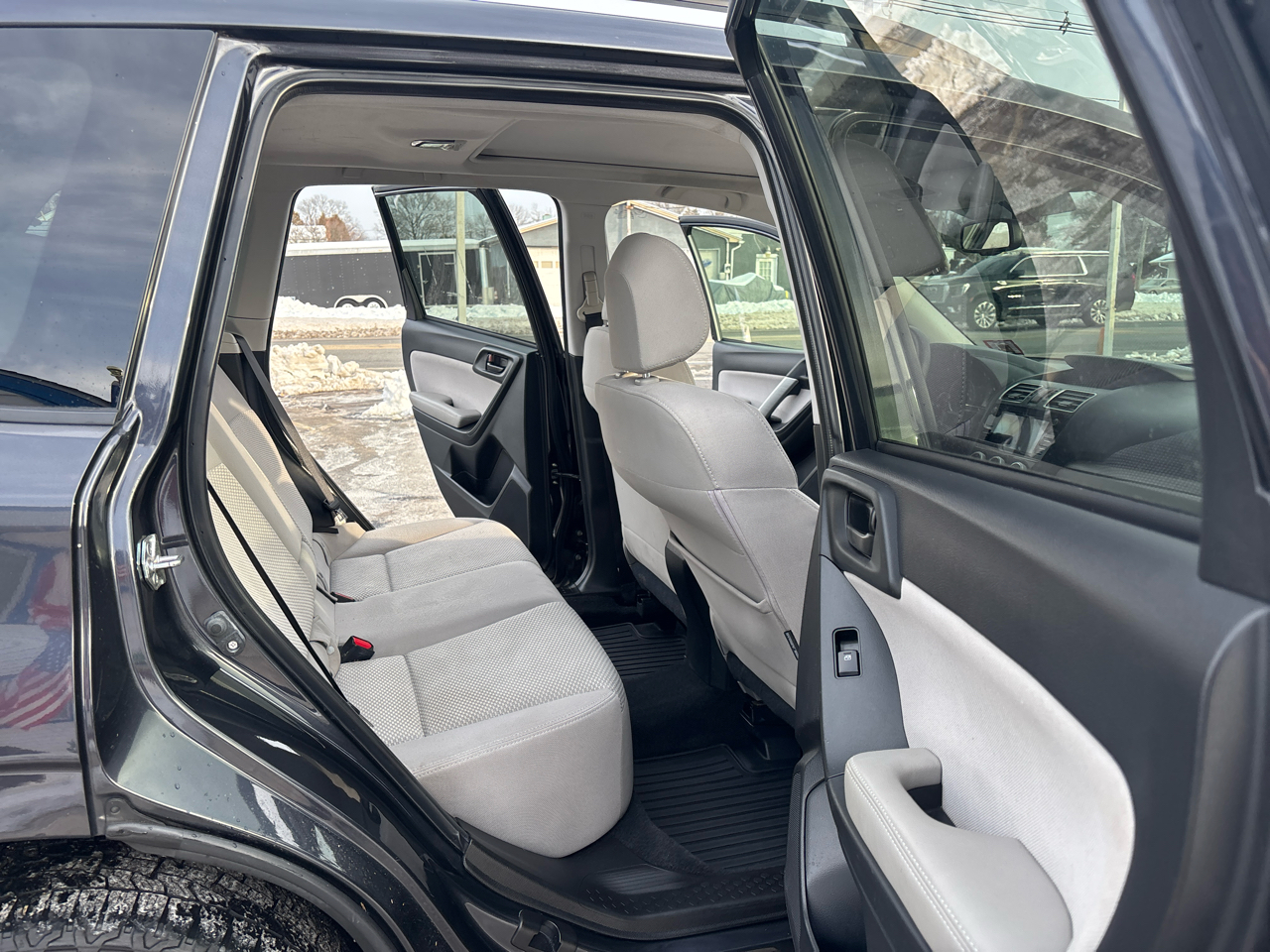 Subaru Forester 4dr CVT 2.5i Premium PZEV 2016