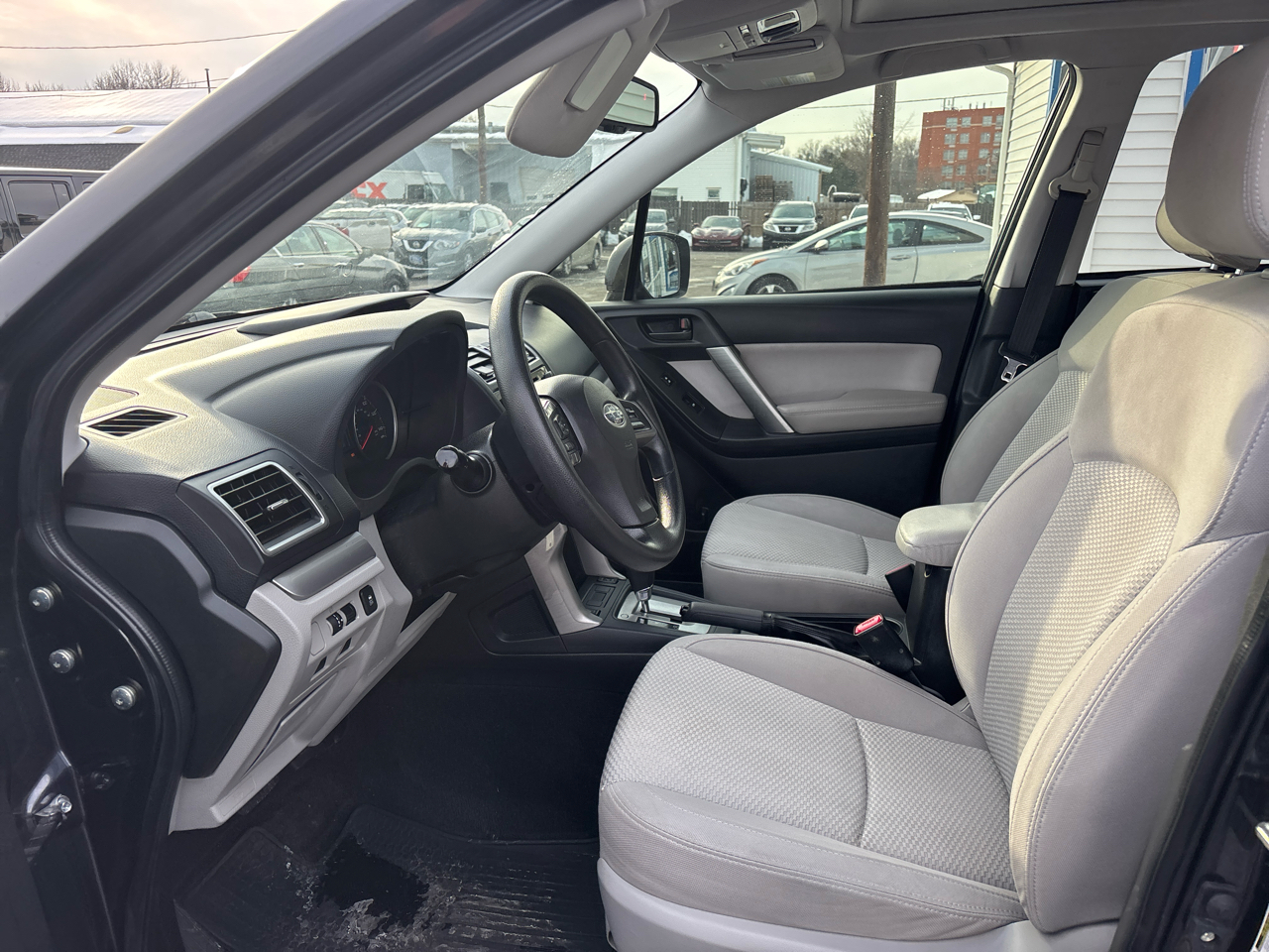 Subaru Forester 4dr CVT 2.5i Premium PZEV 2016