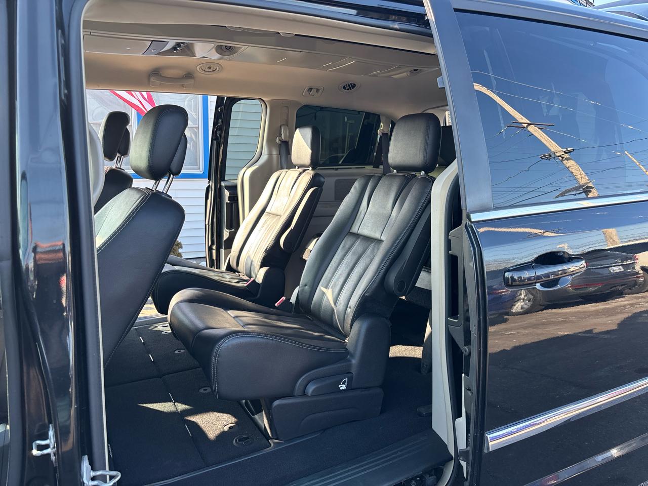 Chrysler Town & Country 4dr Wgn Touring 2015