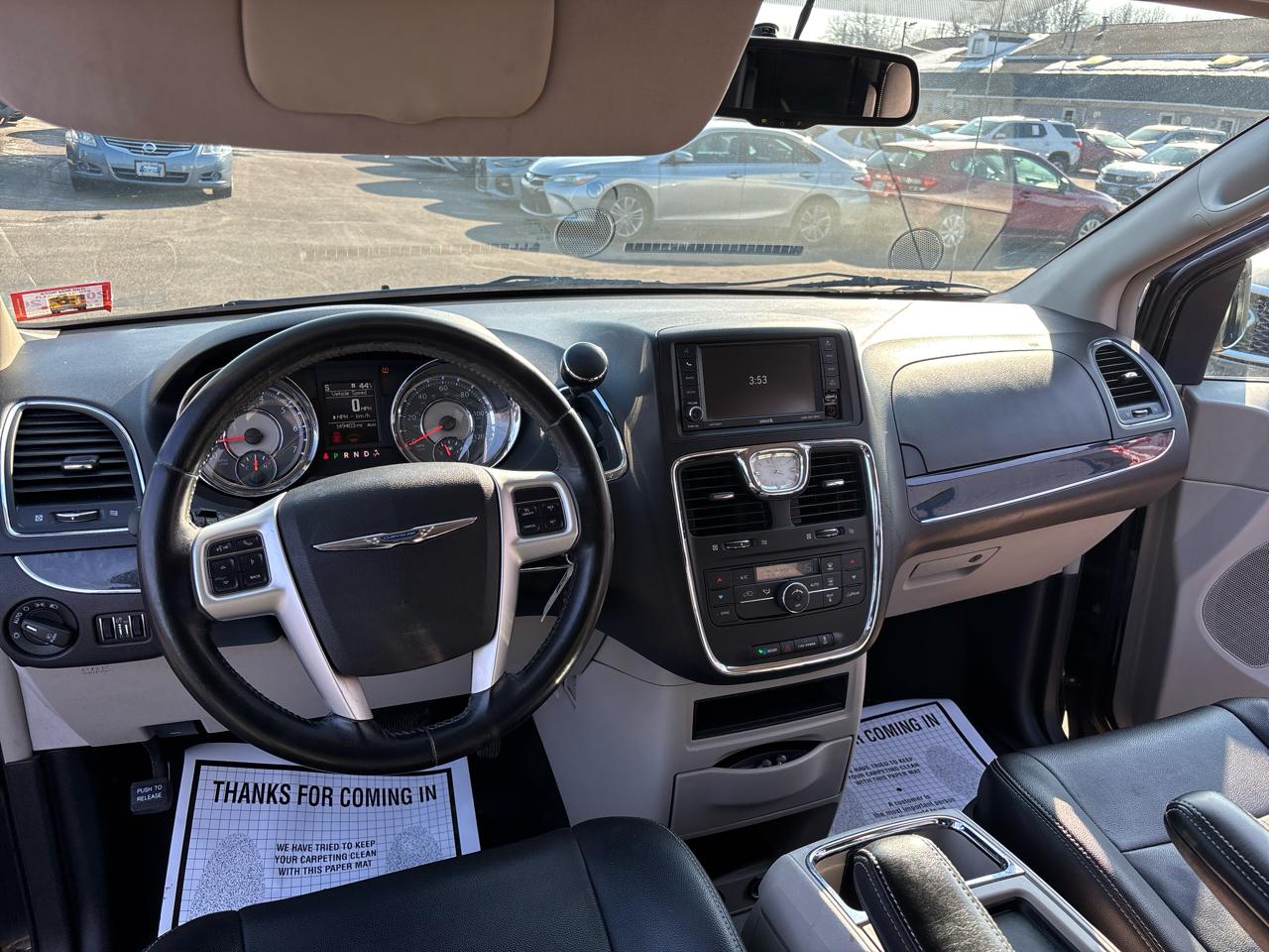 Chrysler Town & Country 4dr Wgn Touring 2015