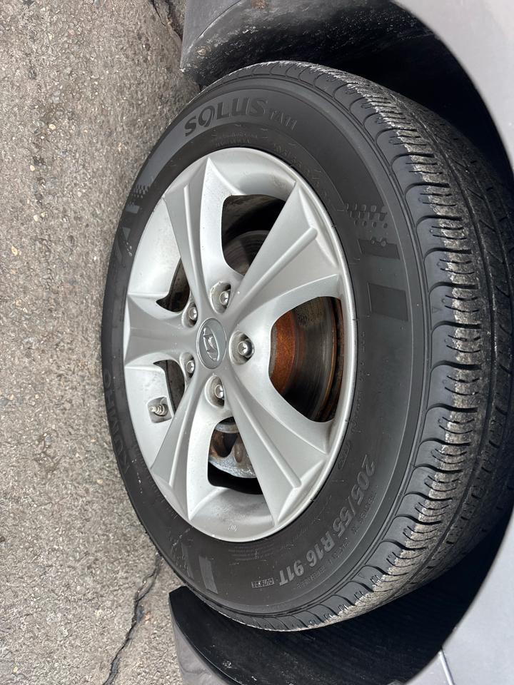 Hyundai Elantra Coupe 2dr Auto GS PZEV 2013