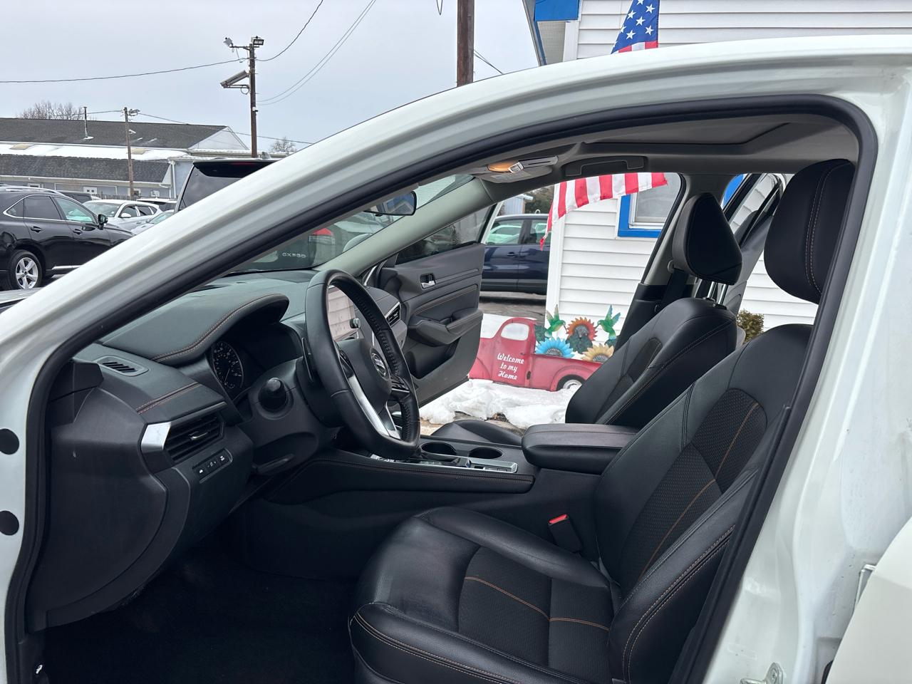 Nissan Altima 2.5 SR AWD Sedan 2020