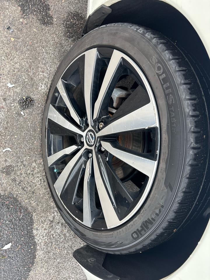 Nissan Altima 2.5 SR AWD Sedan 2020