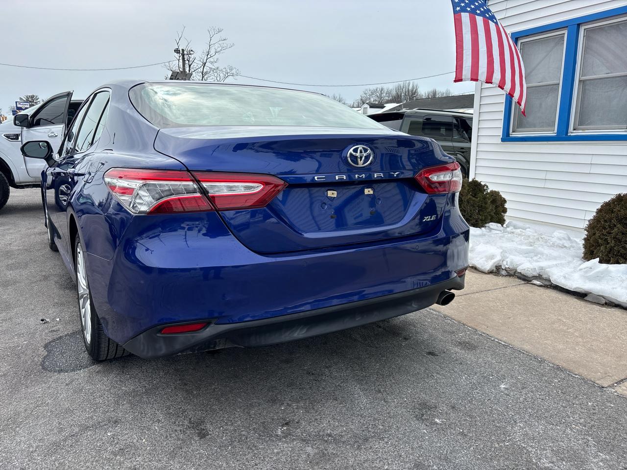 Toyota Camry XLE Auto (Natl) 2018