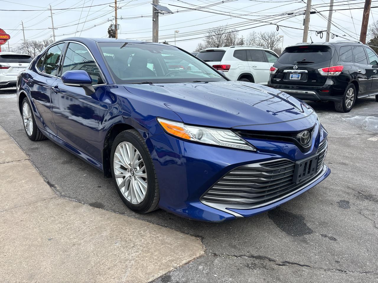 Toyota Camry XLE Auto (Natl) 2018