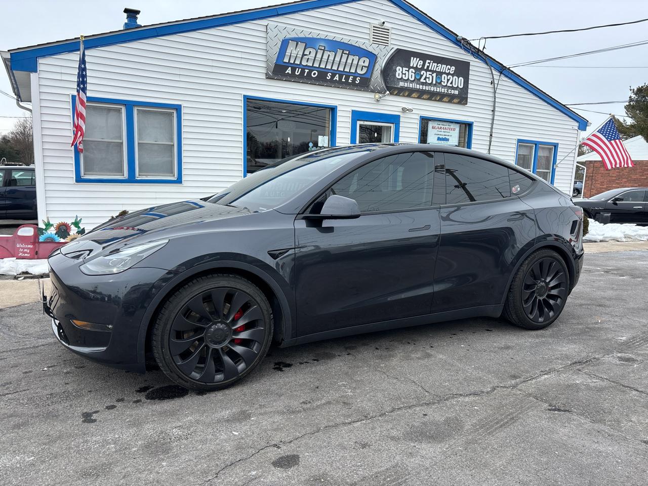 Tesla Model Y Performance AWD 2024