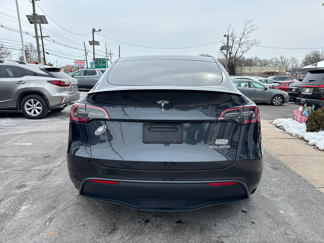 Tesla Model Y Performance AWD 2024