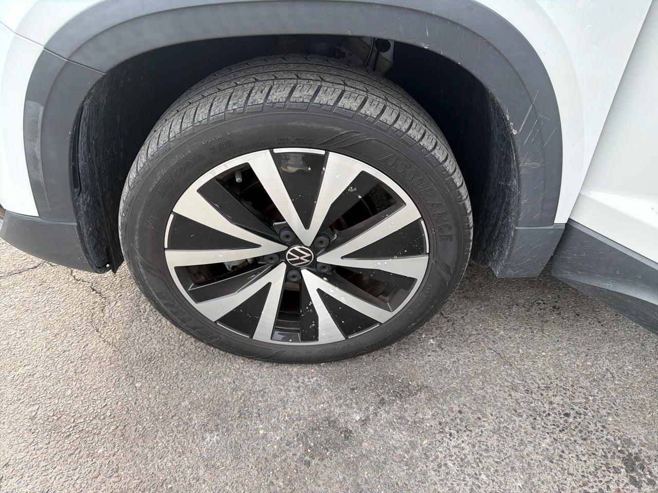 Volkswagen Taos SE FWD 2022