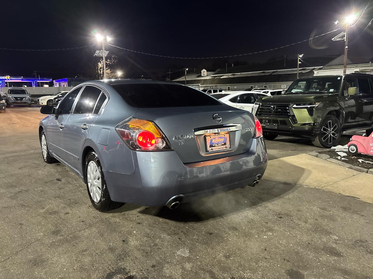 Nissan Altima 4dr Sdn I4 CVT 2.5 S 2011