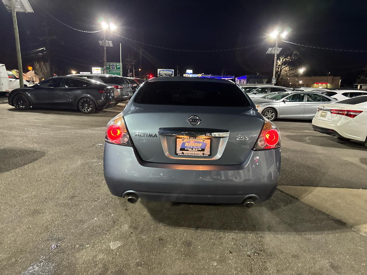 Nissan Altima 4dr Sdn I4 CVT 2.5 S 2011