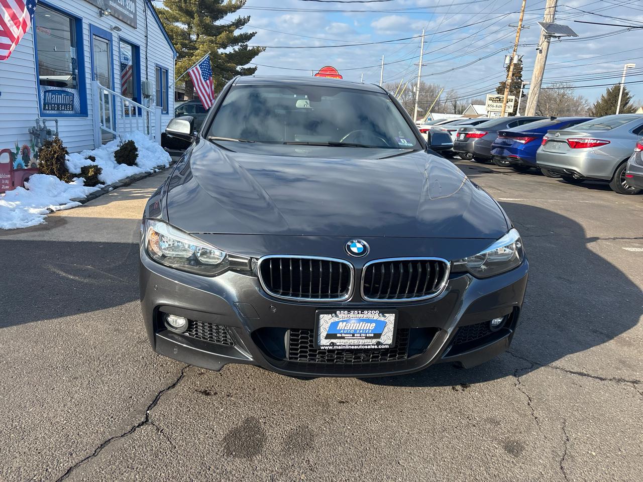 BMW 3 Series 330i xDrive Sedan 2017