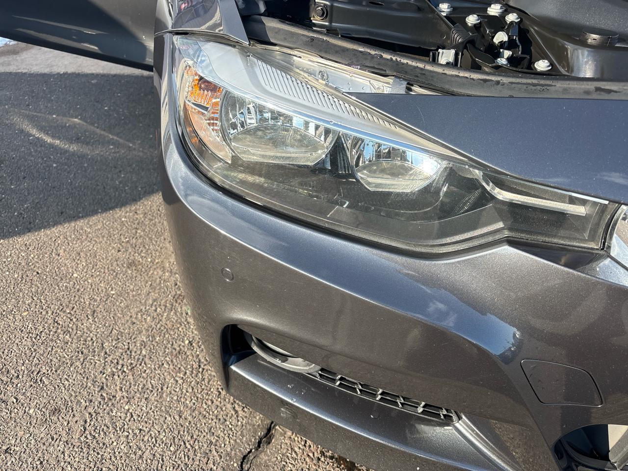 BMW 3 Series 330i xDrive Sedan 2017