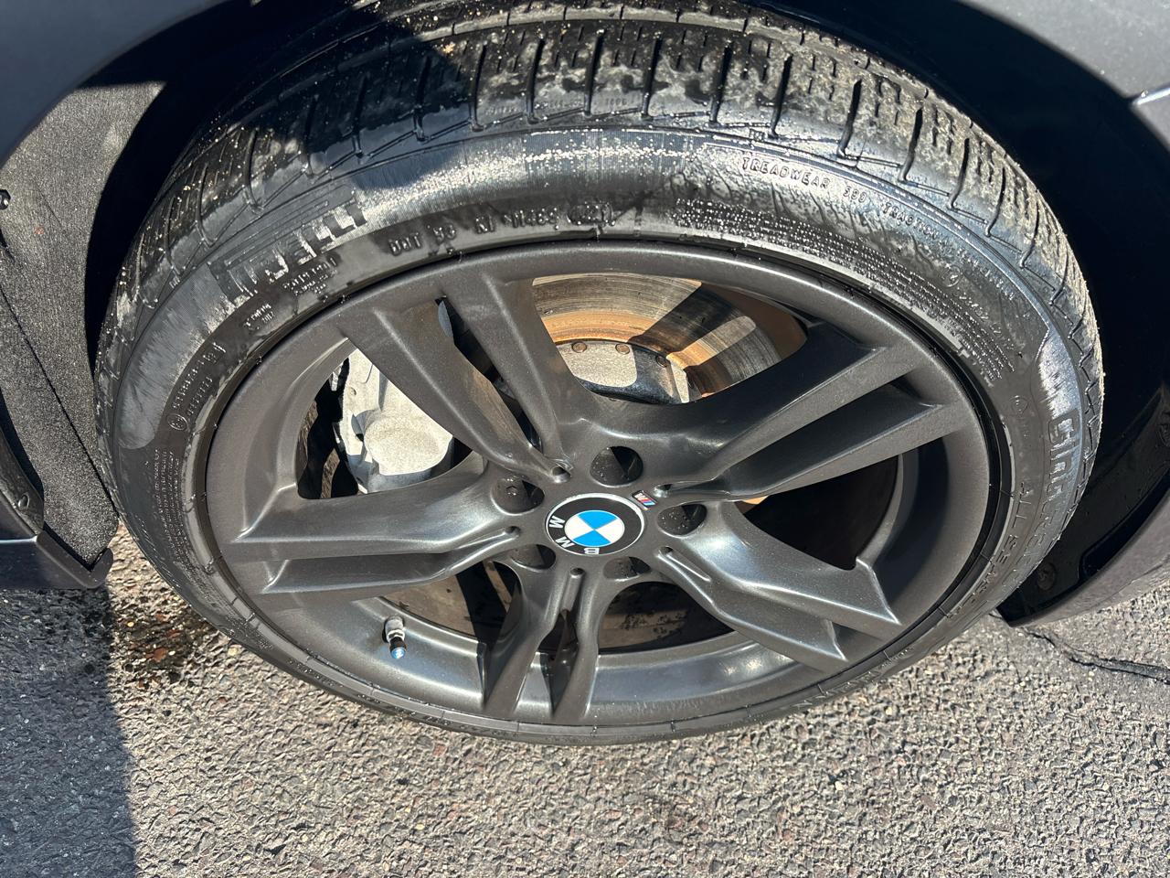 BMW 3 Series 330i xDrive Sedan 2017