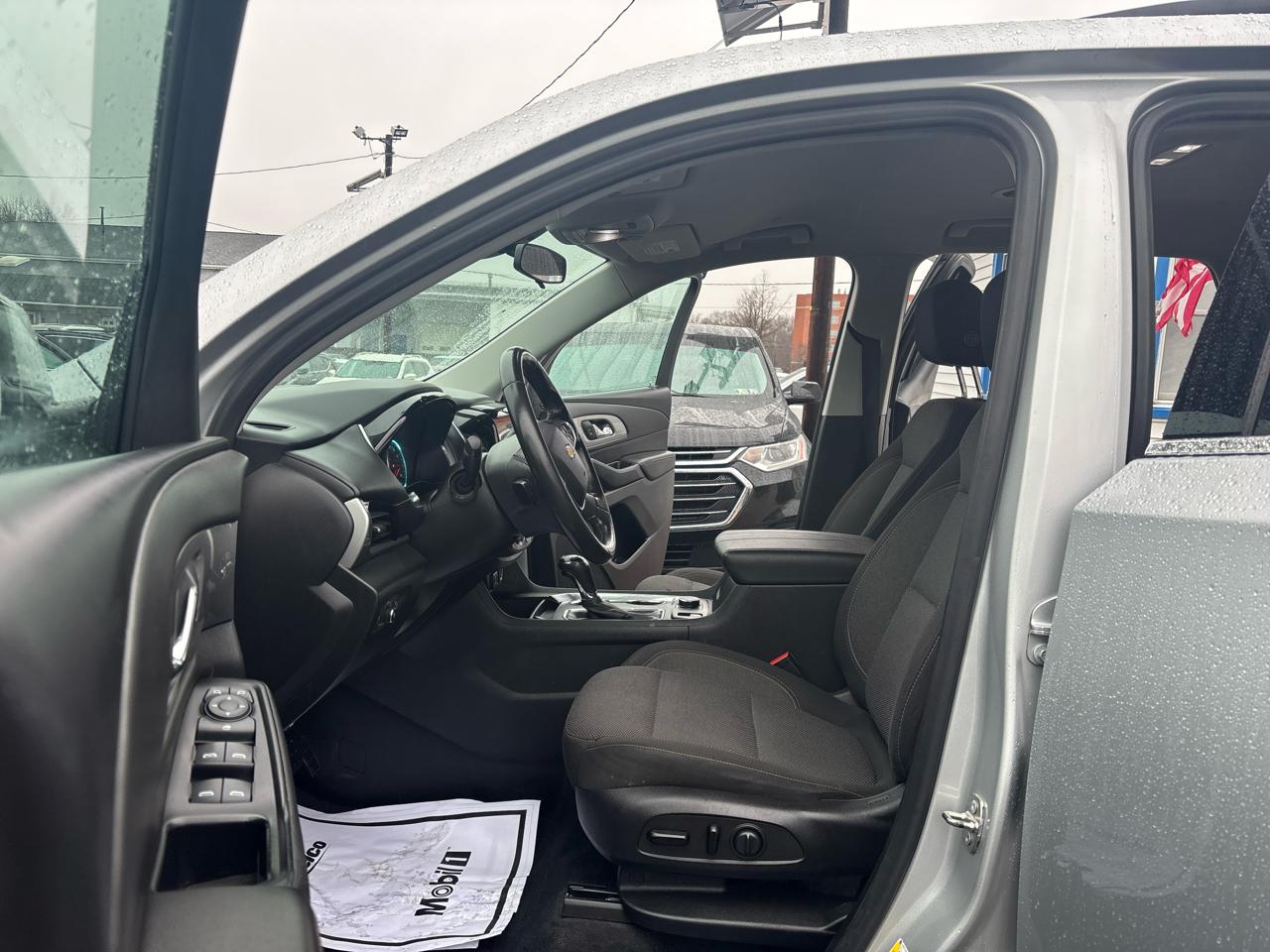 Chevrolet Traverse AWD 4dr LT Cloth w/1LT 2019