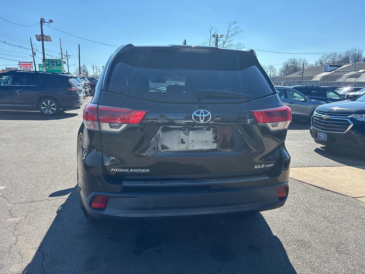 Toyota Highlander XLE V6 AWD (Natl) 2019