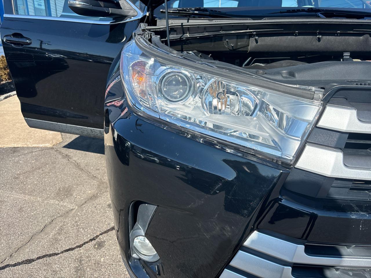 Toyota Highlander XLE V6 AWD (Natl) 2019