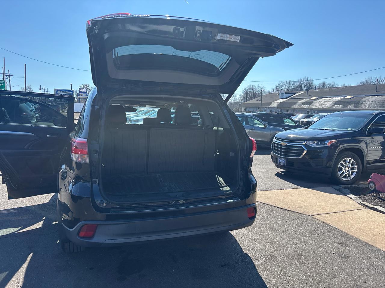 Toyota Highlander XLE V6 AWD (Natl) 2019