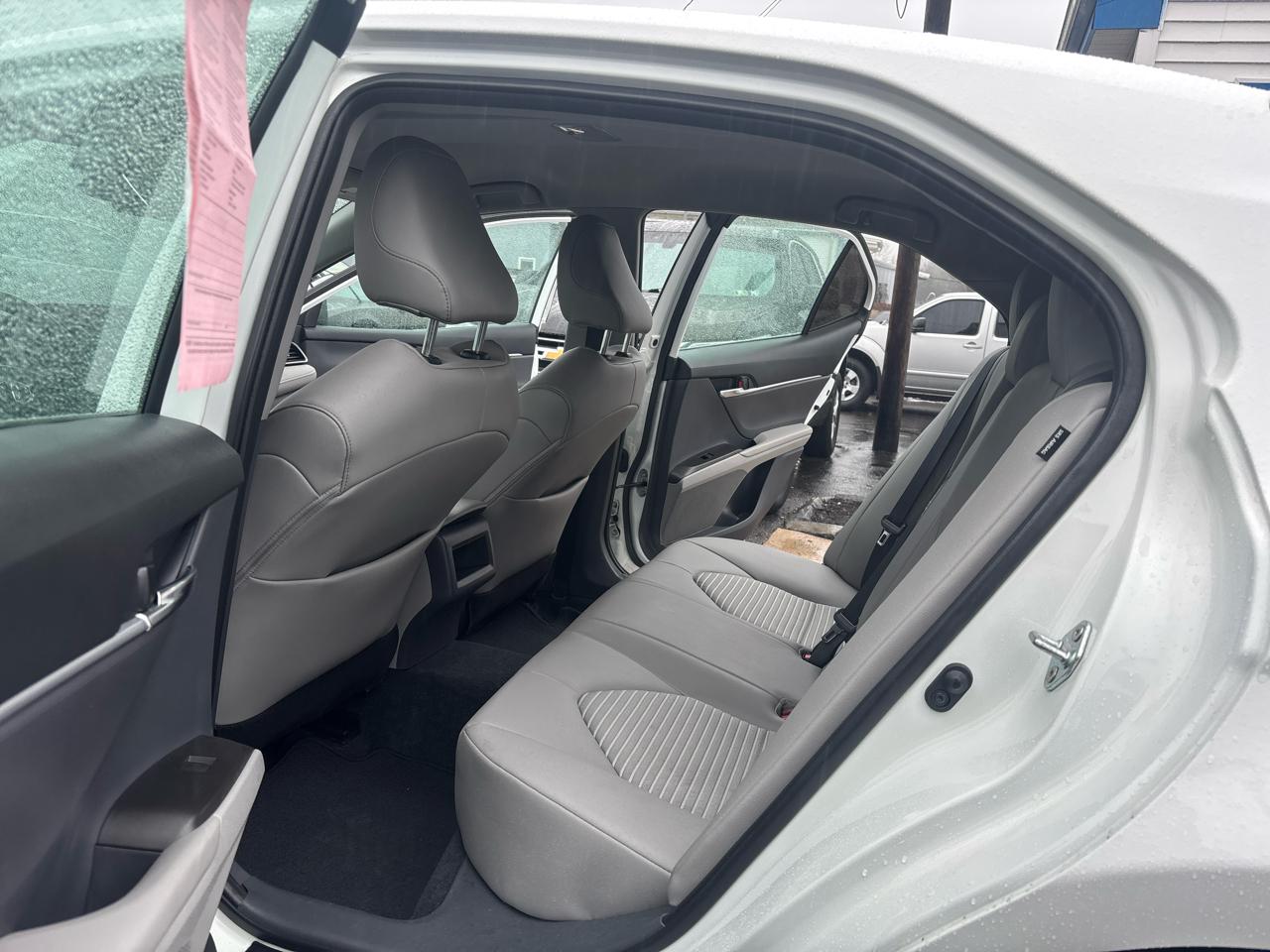 Toyota Camry SE Auto AWD (Natl) 2022