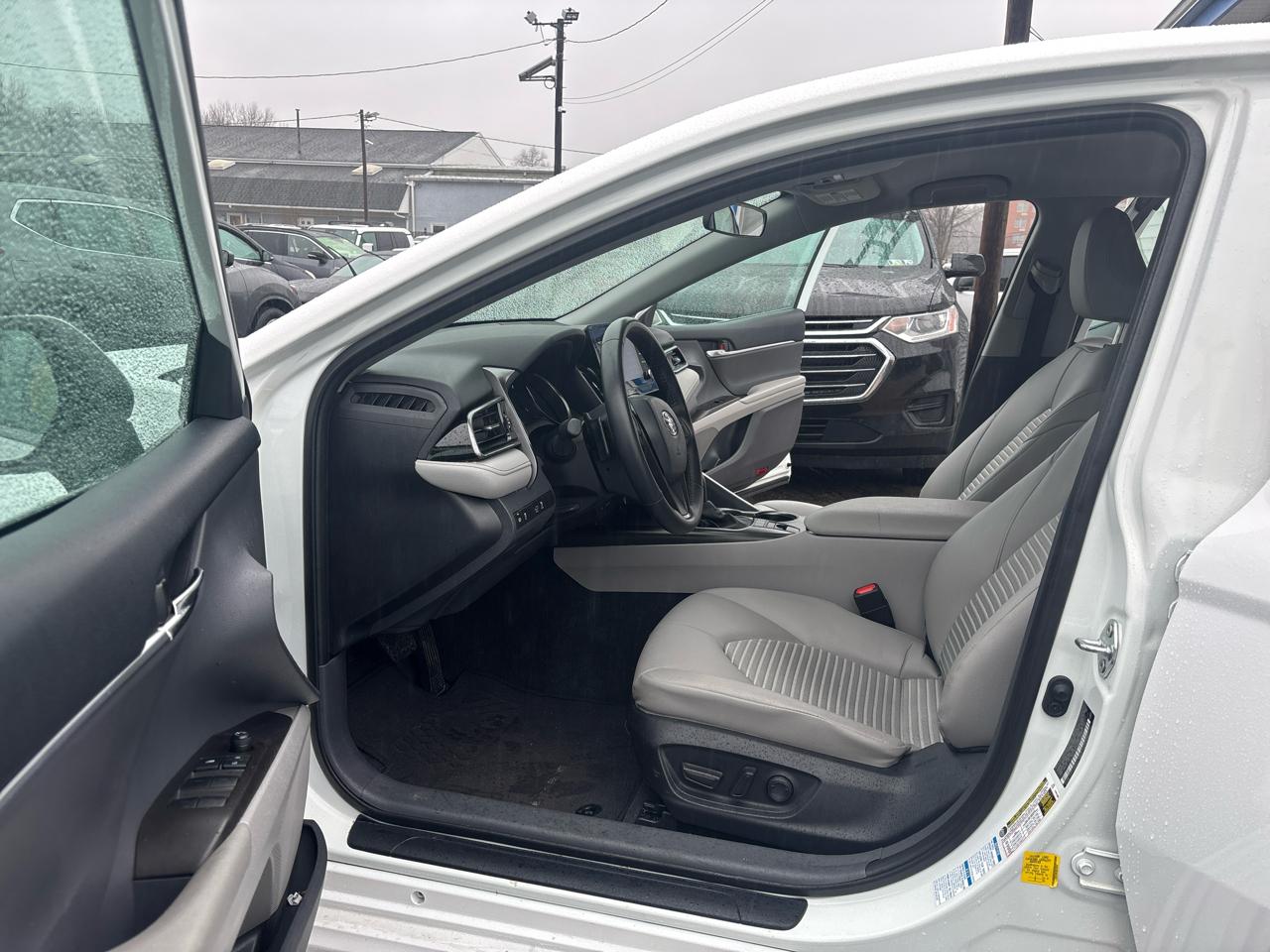 Toyota Camry SE Auto AWD (Natl) 2022