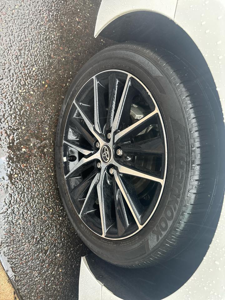 Toyota Camry SE Auto AWD (Natl) 2022