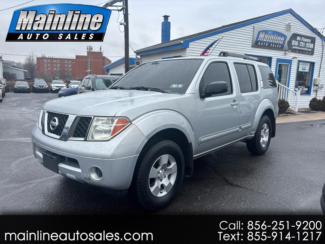 Nissan Pathfinder XE 4WD 2005