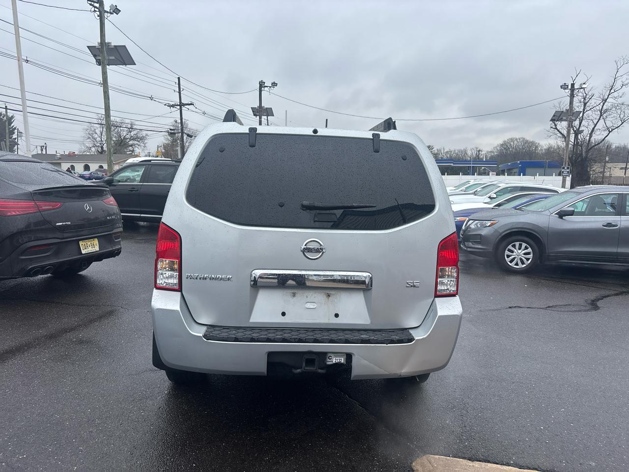 Nissan Pathfinder XE 4WD 2005