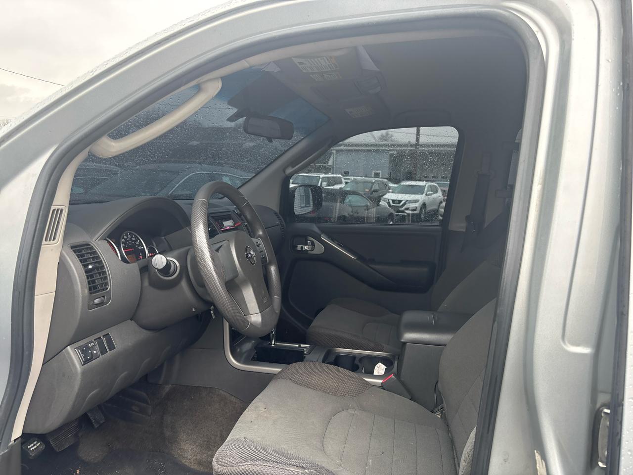 Nissan Pathfinder XE 4WD 2005