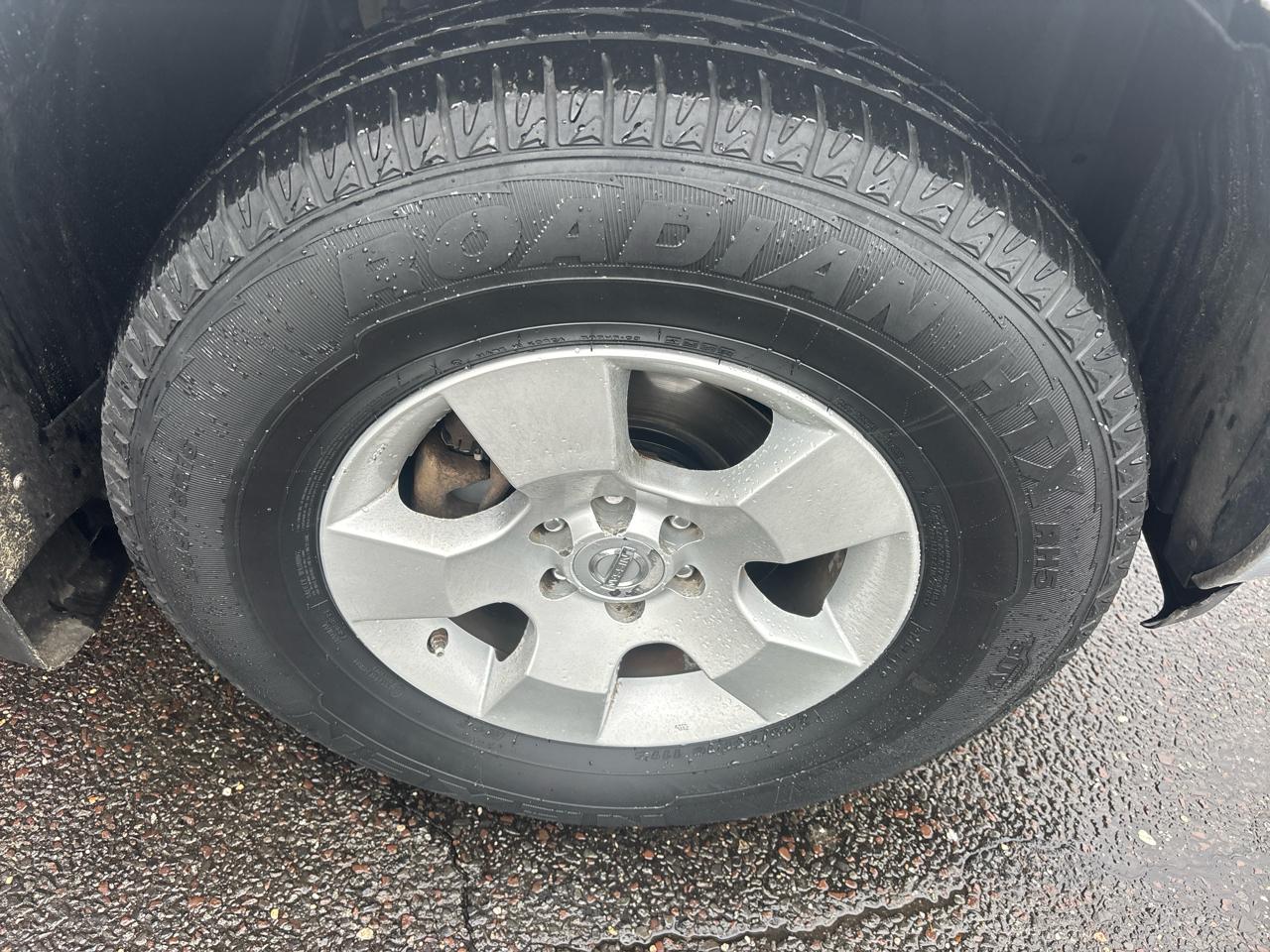 Nissan Pathfinder XE 4WD 2005