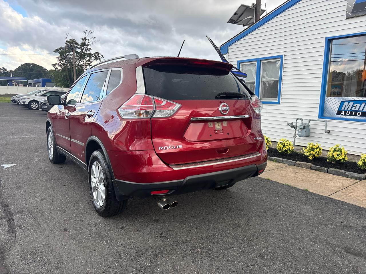Nissan Rogue AWD 4dr SV 2016